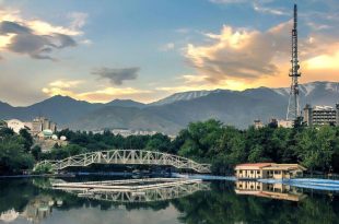 بزرگ‌ترین پارک تهران چه سالی ساخته شد؟